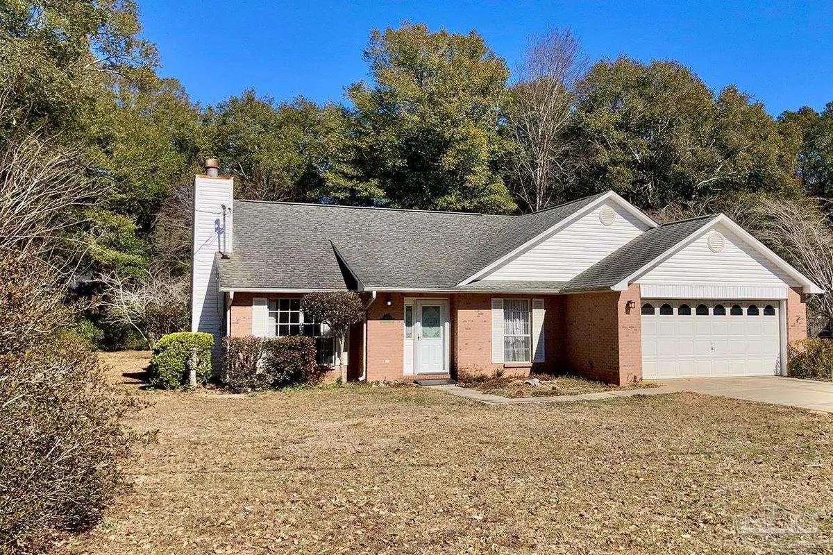 5773 Hermitage Cir, Milton, FL 32570 - Image #1