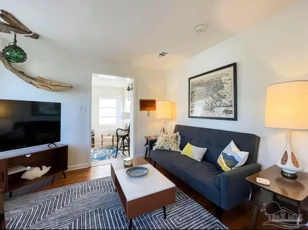 805 Rue Max St, Pensacola, FL 32507