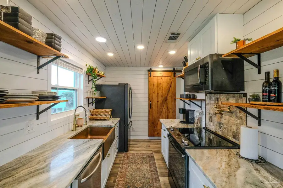 802 Largo Dr, Pensacola Beach, FL 32561 - Image #3