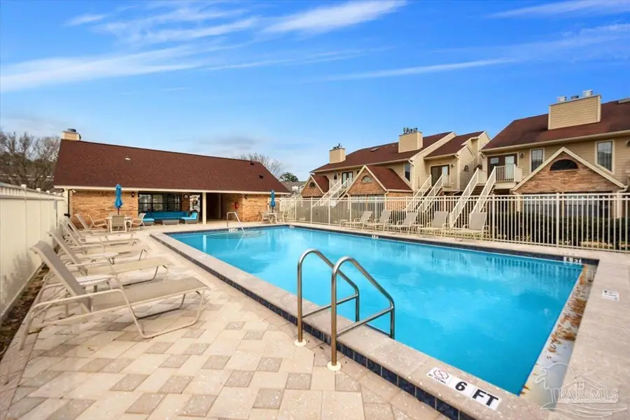 5001 Grande Dr #823, Pensacola, FL 32504 - Image #3
