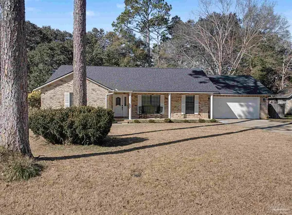 5121 Rowe Trl, Pace, FL 32571