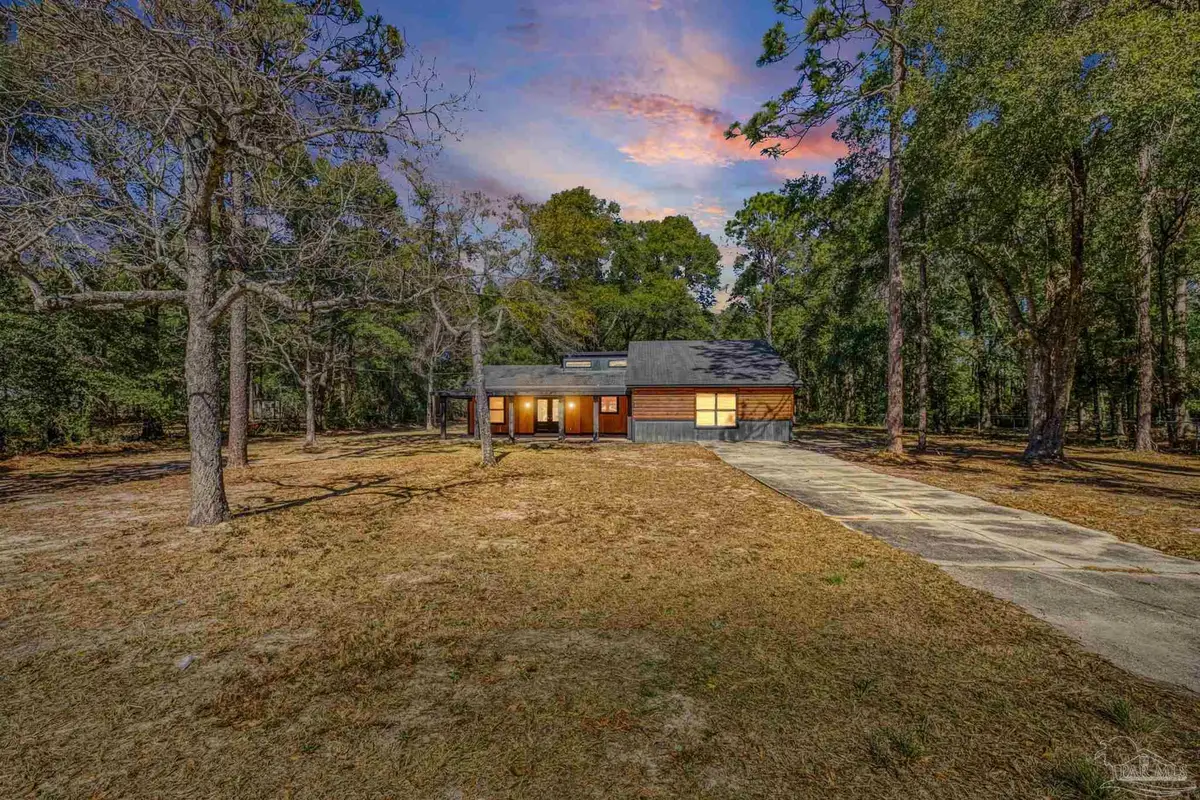 101 Thurston Pl, Crestview, FL 32536 - Image #1