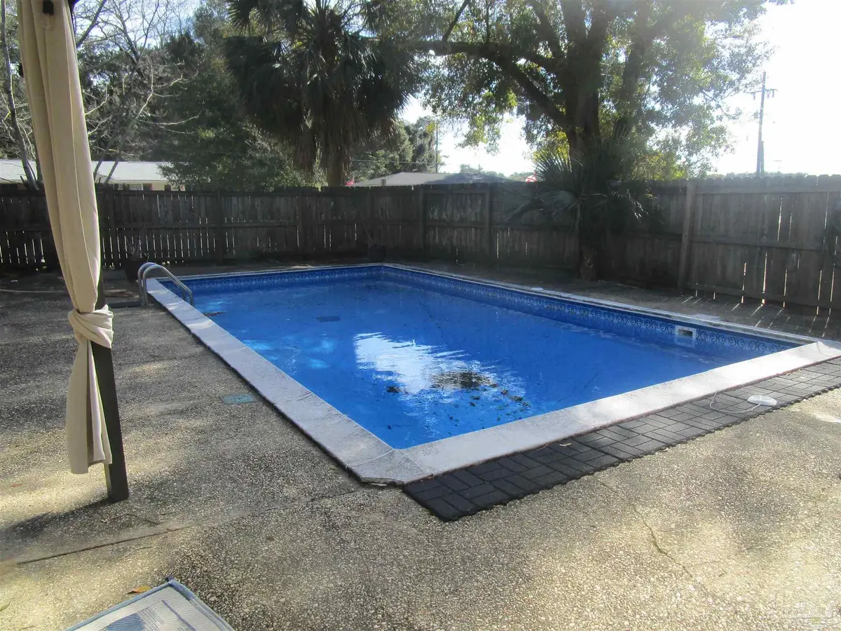 125 Dodge Dr, Pensacola, FL 32503 - #1