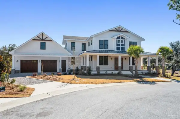 10520 Squall Line Rd, Pensacola, FL 32507