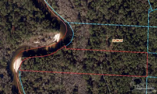 3700 Vantage Rd, Cantonment, FL 32533