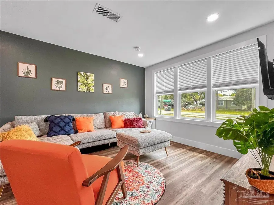 222 Henry St, Pensacola, FL 32507 - Image #2