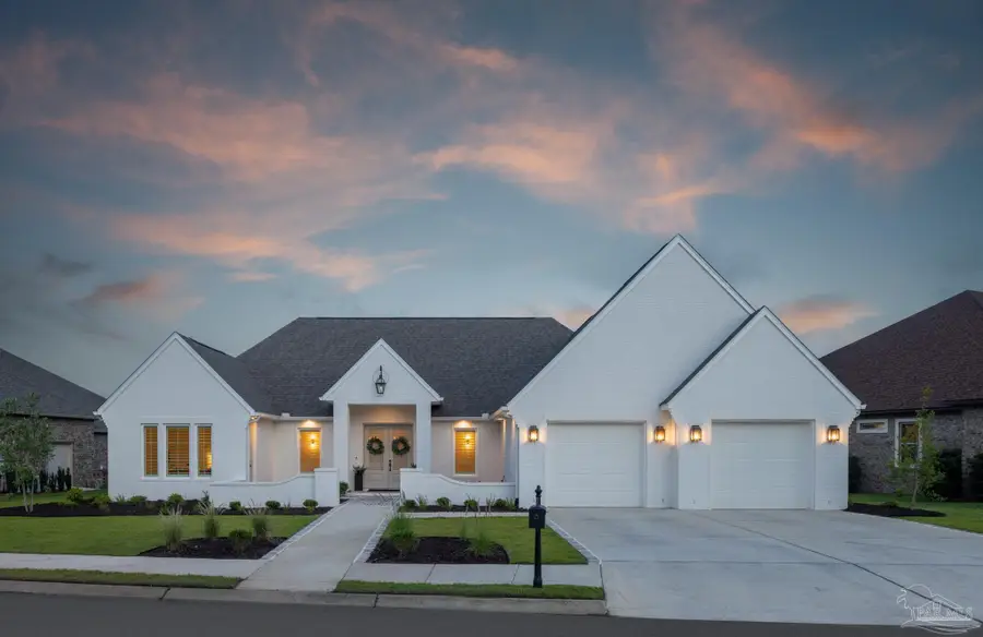 5677 Highland Lake Dr, Milton, FL 32583 - #2