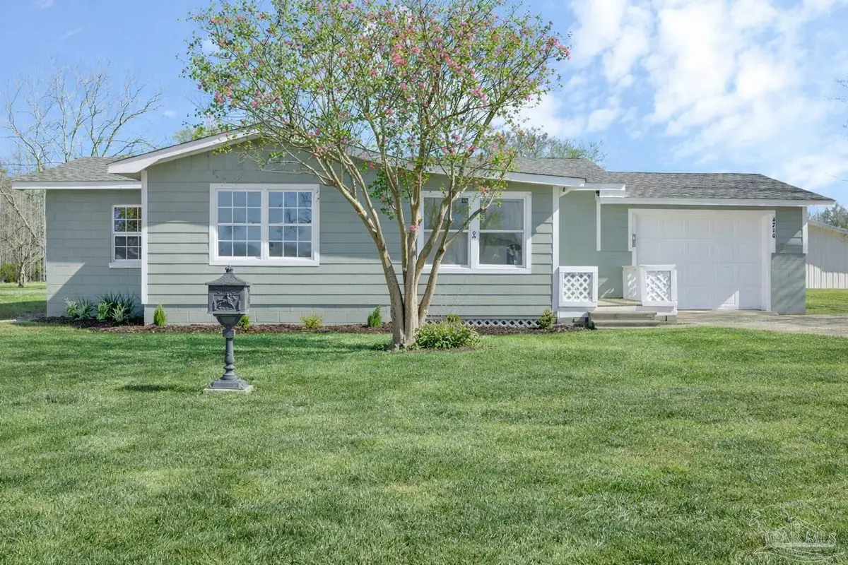 4710 Wiggins Ln, Century, FL 32535 - #1