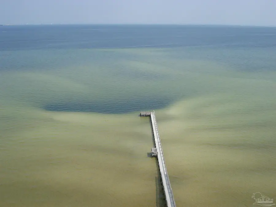 825 Bayshore Dr #1208, Pensacola, FL 32507 - Image #2