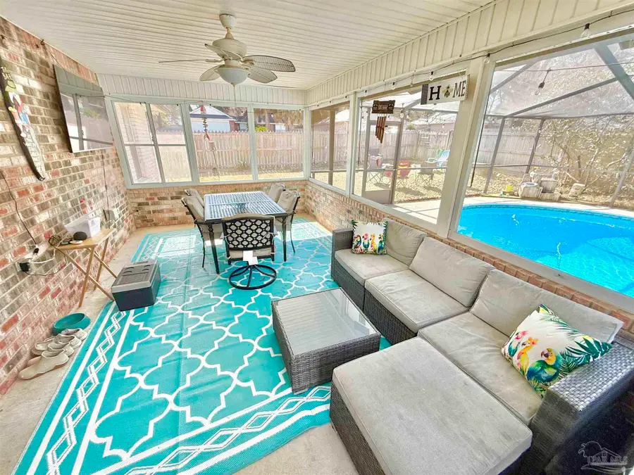 3101 Lost Creek Dr, Cantonment, FL 32533 - #2