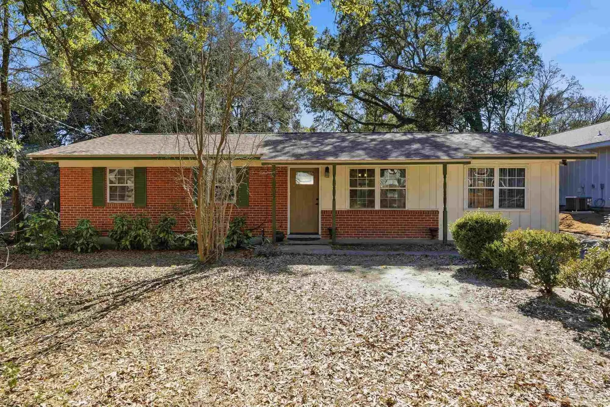 1401 John Carroll Dr, Pensacola, FL 32504 - Image #1