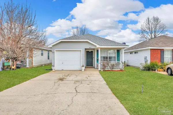 810 Hanover Dr, Pensacola, FL 32526