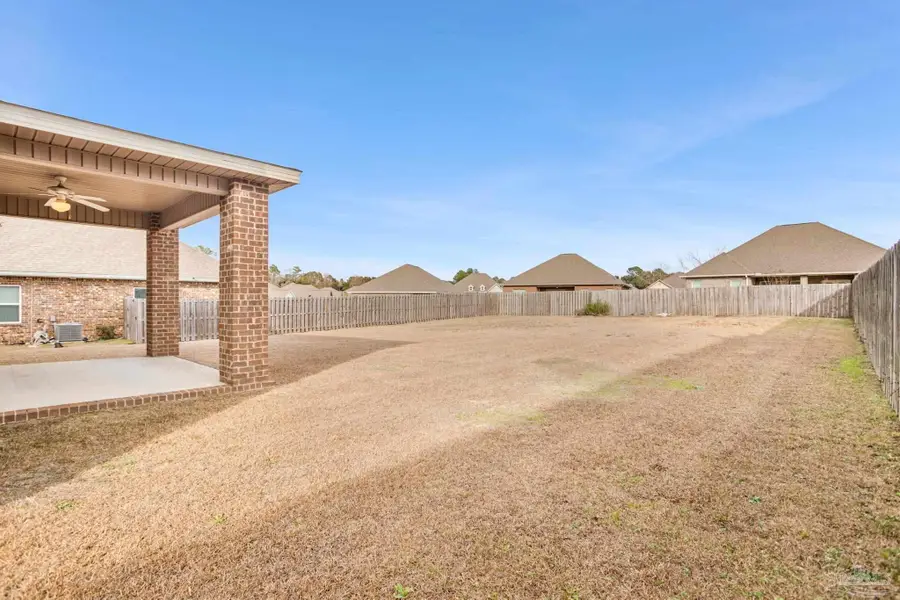 8016 Woodbrook Rd, Pensacola, FL 32526 - Image #2