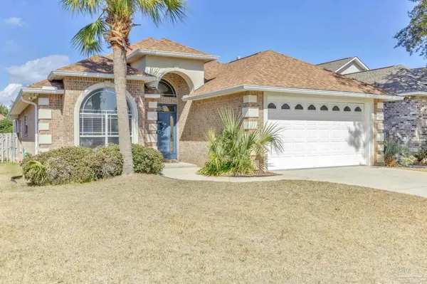 1233 Autumn Breeze Cir, Gulf Breeze, FL 32563