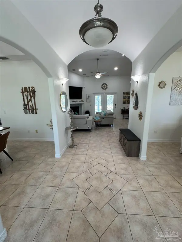 1757 Brooke Beach Dr, Navarre, FL 32566