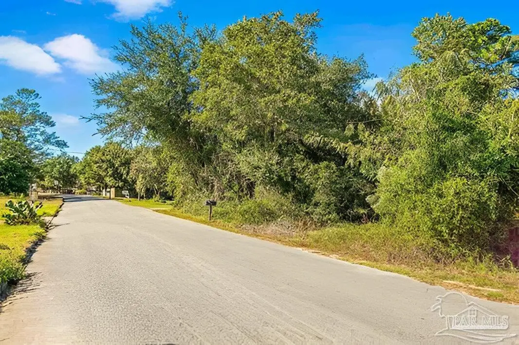 Lot 52 Pentagon St, Gulf Breeze, FL 32563 - #1