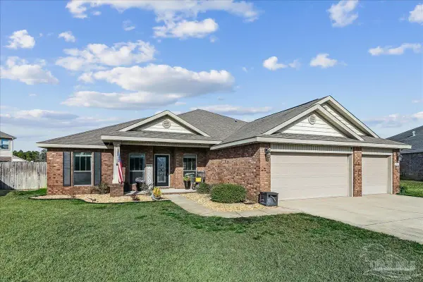 2310 Rocky Ridge Ct, Navarre, FL 32566