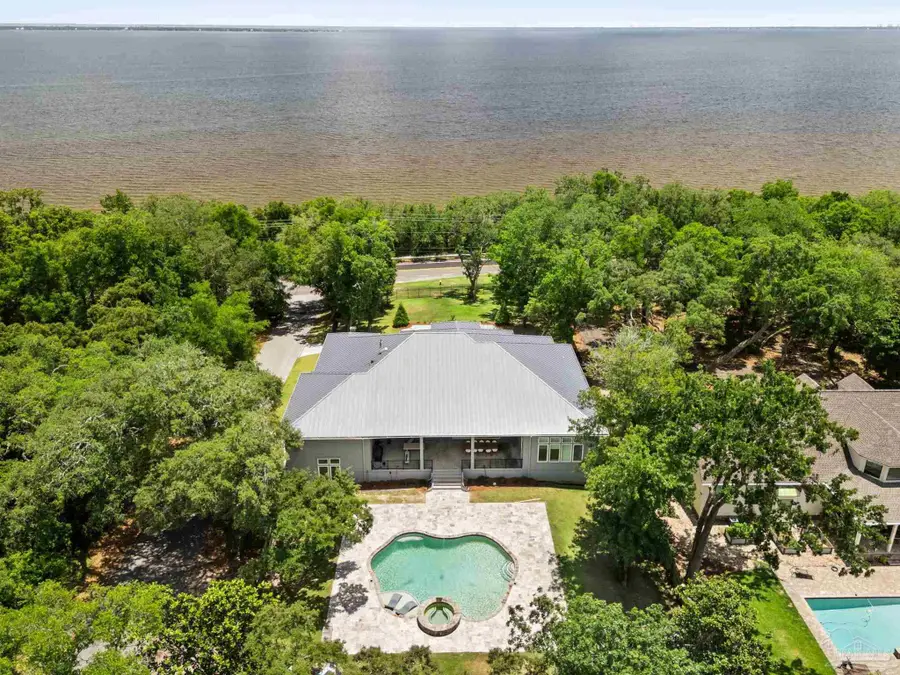 3911 Scenic Hwy, Pensacola, FL 32504 - #3