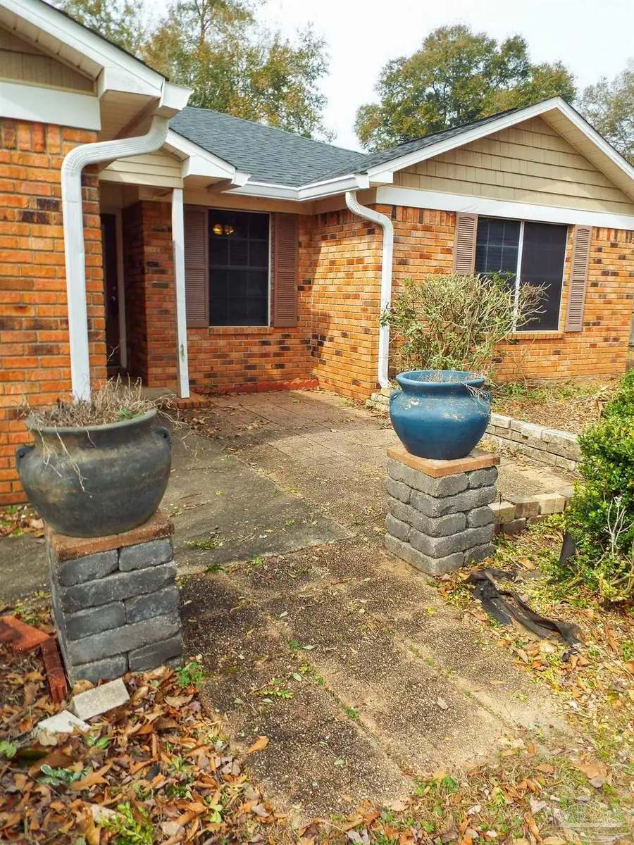 4315 Bayou Ridge Dr, Pace, FL 32571 - #2