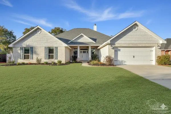 2957 Pga Blvd, Navarre, FL 32566