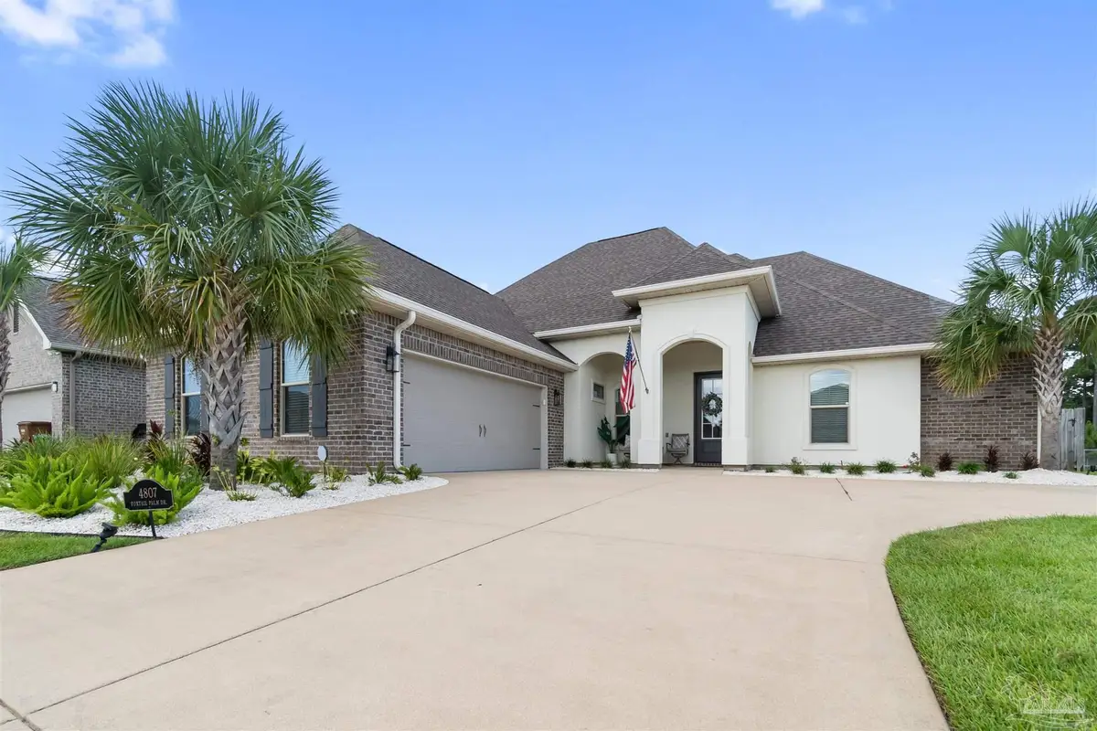 4807 Foxtail Palm Dr, Gulf Breeze, FL 32563 - #1