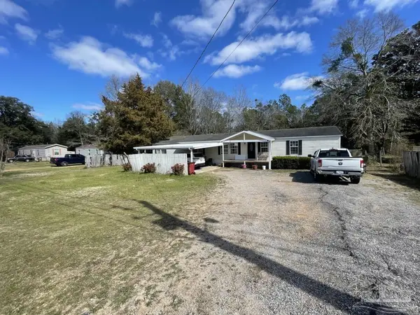 7110 Eastgate Rd, Milton, FL 32570