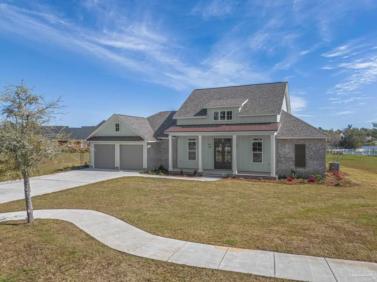 5736 Highland Lake Dr, Milton, FL 32583 - #1