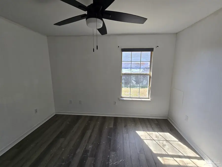 2129 Ainsdale Ct, Navarre, FL 32566 - #3