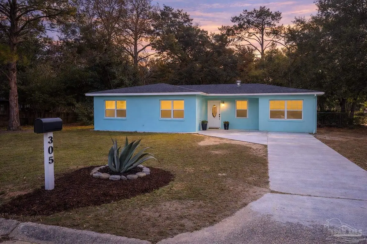 305 N Madison Dr, Pensacola, FL 32505 - #1