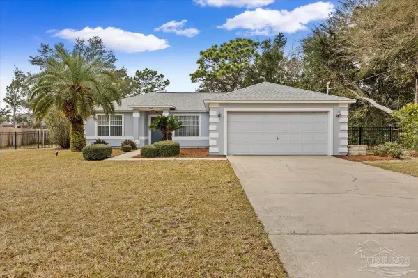 1863 Eagle Ln, Navarre, FL 32566