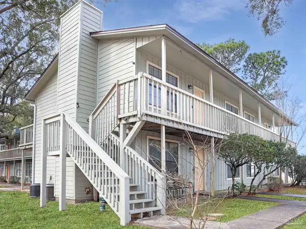 2811 Langley Ave #221, Pensacola, FL 32504