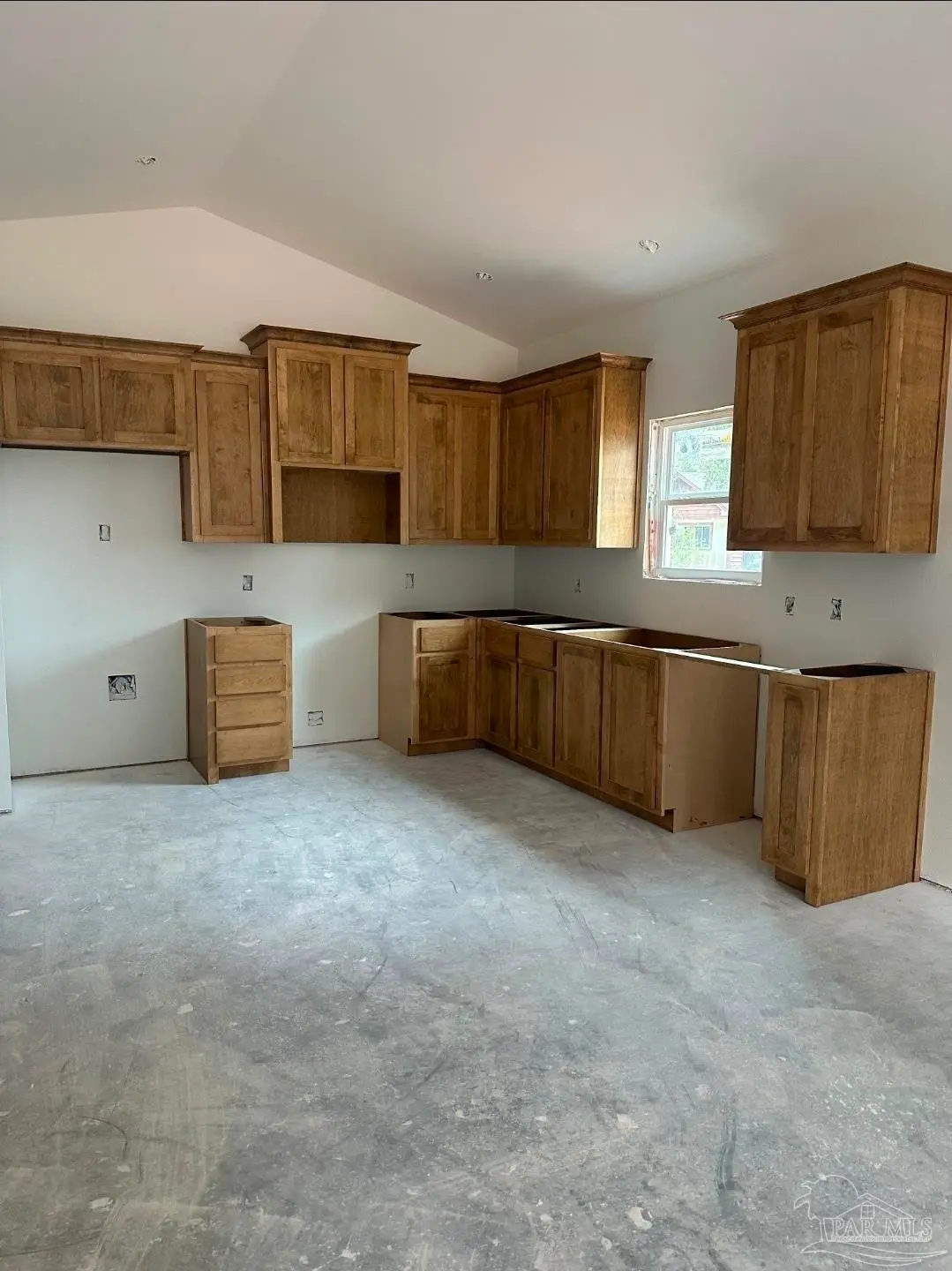 3011 N 15th Ave, Milton, FL 32583 - #1