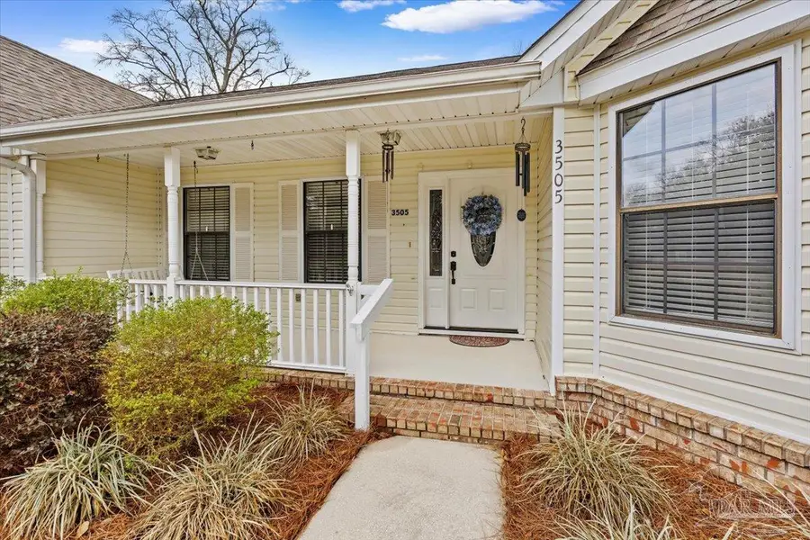 3505 Stratford Ln, Pace, FL 32571 - #3