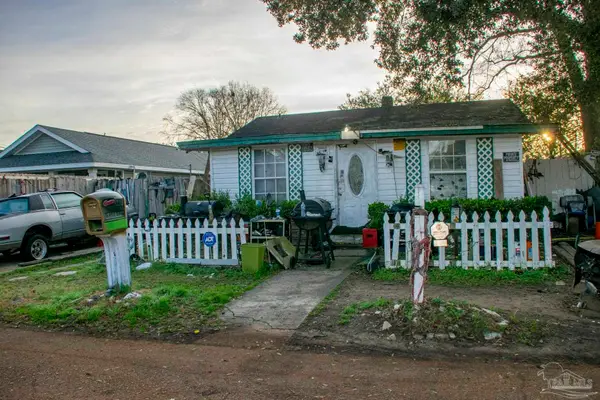 1216 1/2 N X St, Pensacola, FL 32505