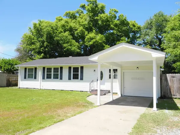 226 Betty Rd, Pensacola, FL 32507