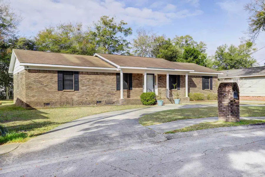 1315 N 7th Ave, Pensacola, FL 32501 - #2