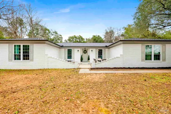 3348 Pursell Dr, Pensacola, FL 32526