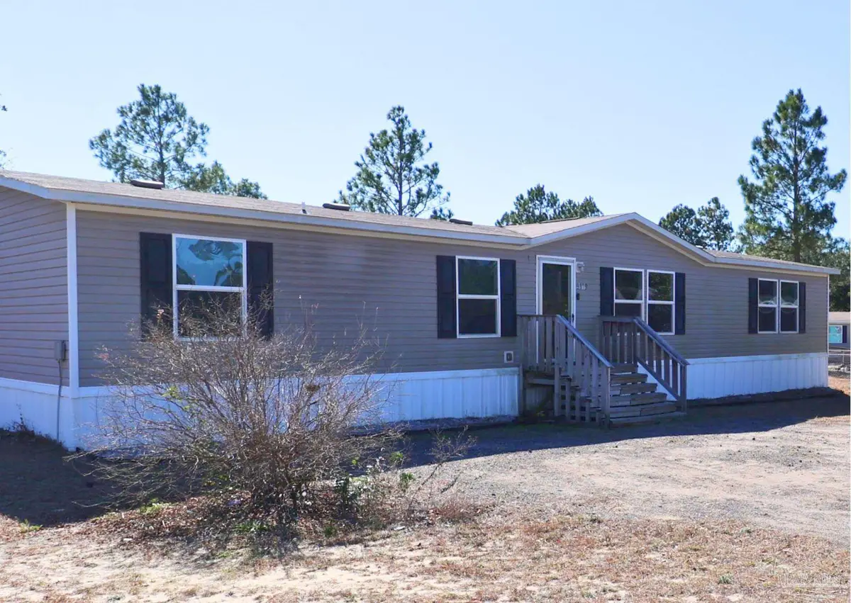 9819 American Farms Rd, Milton, FL 32583 - #1