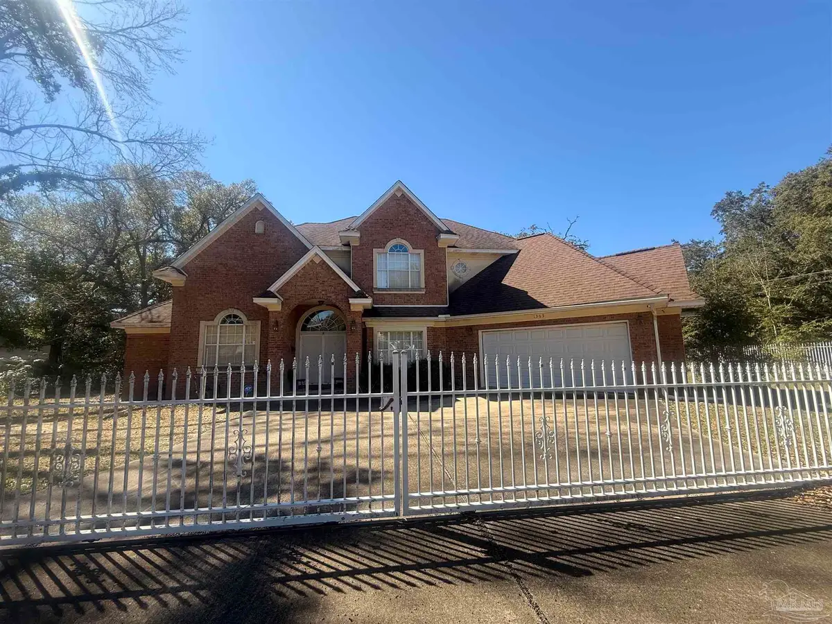 1365 N 10th Ave, Pensacola, FL 32503 - #1