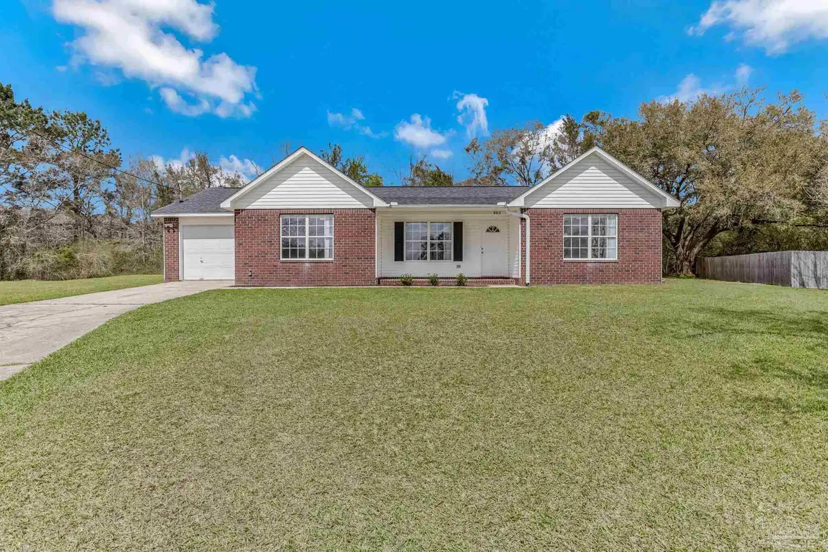 902 Heathrow Dr, Cantonment, FL 32533 - #1