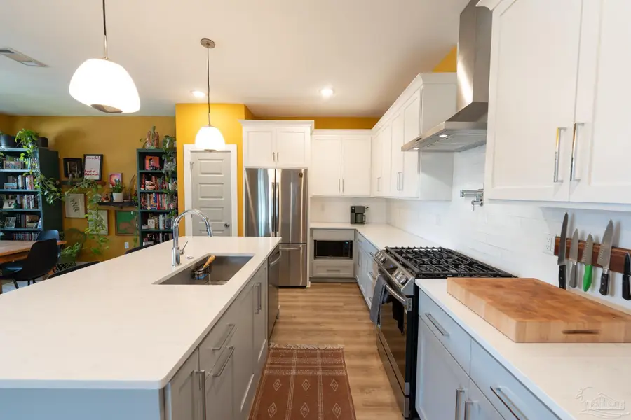 2310 N 7th Ave, Pensacola, FL 32503 - #2