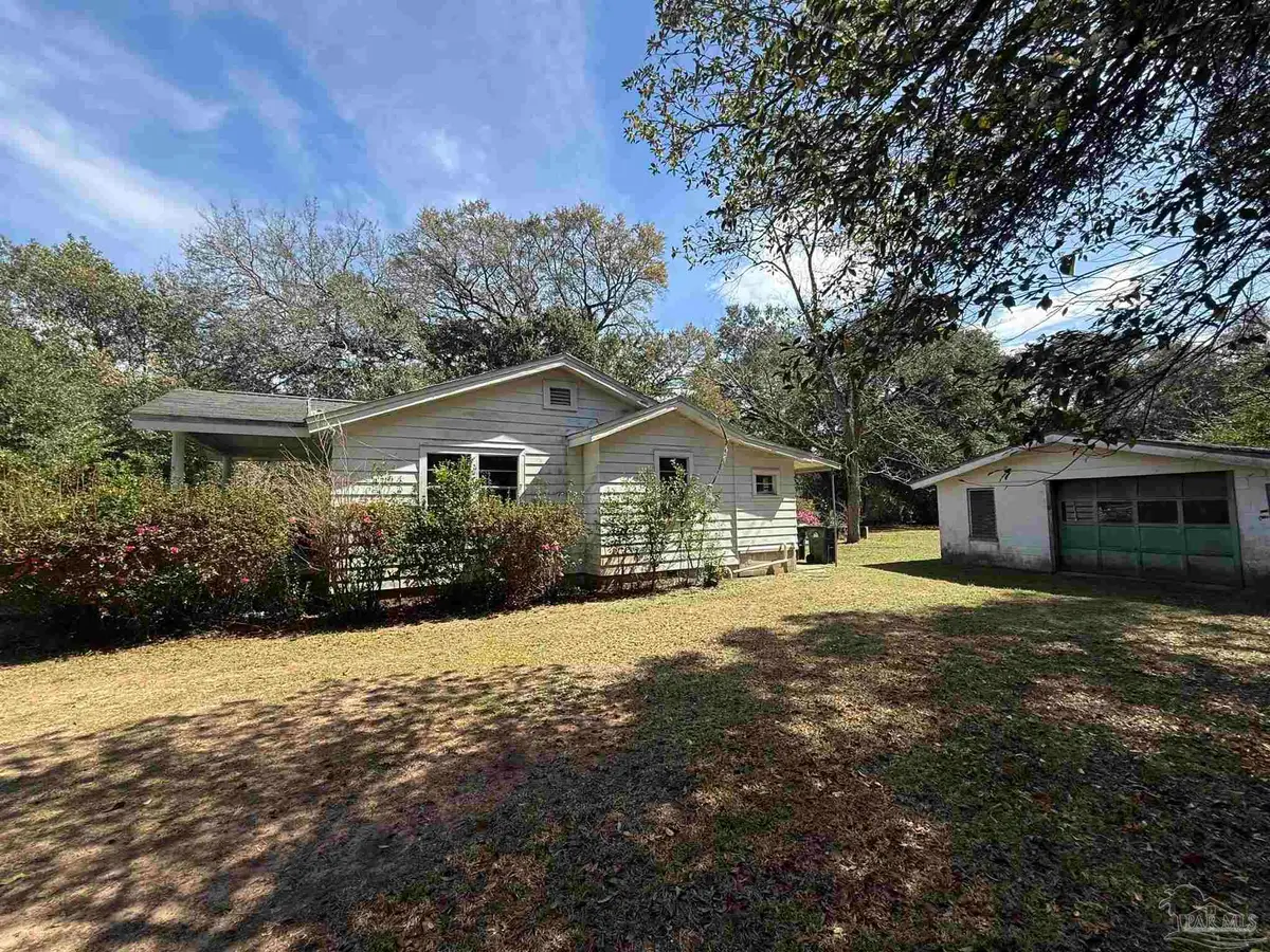 529 E Selina St, Pensacola, FL 32503 - #1