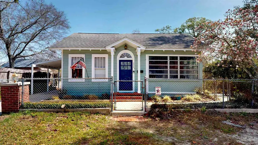 206 S Merritt St, Pensacola, FL 32507 - #2