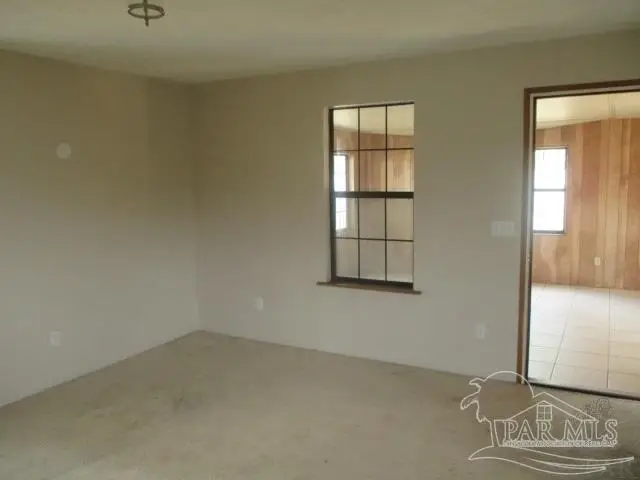2350 Crescent Wood Dr, Navarre, FL 32566 - #2