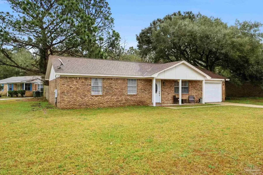 620 Carondelay Dr, Pensacola, FL 32506 - #3