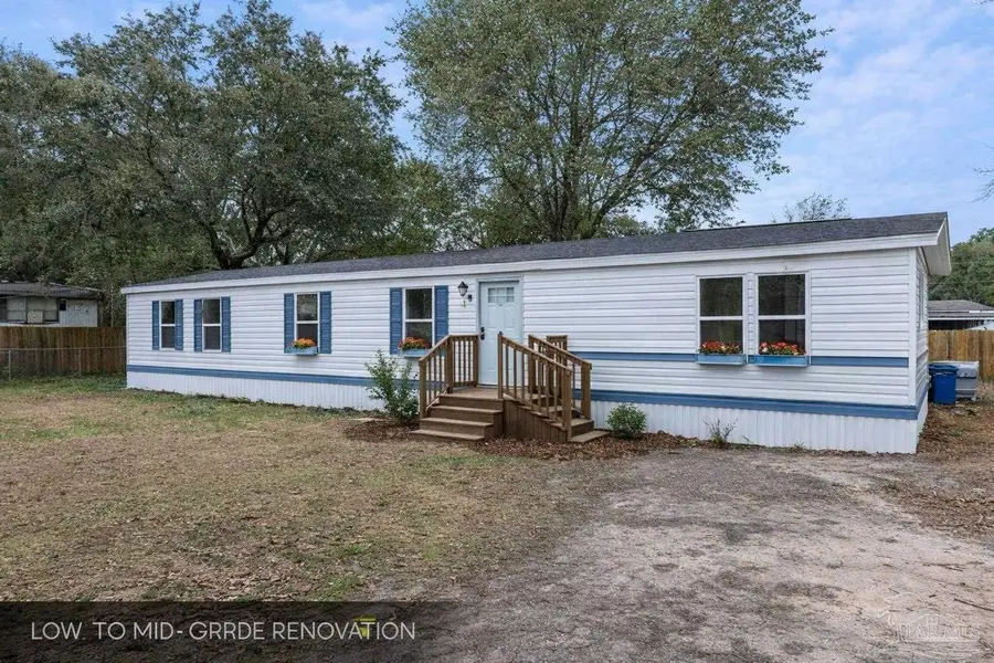 3017 Ferris Dr, Navarre, FL 32566 - #2