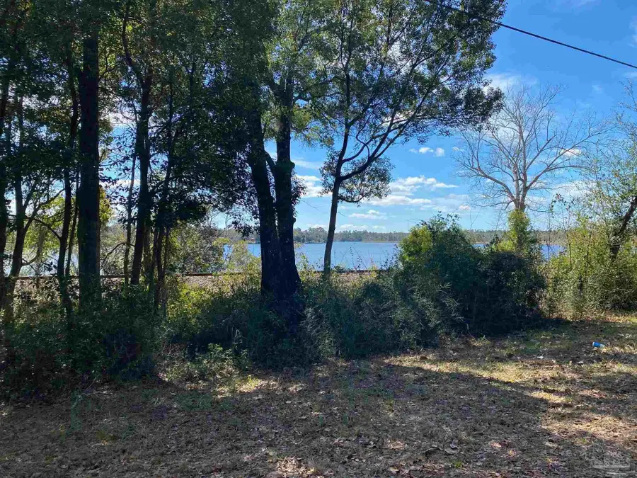 7080 Old Spanish Trl Rd, Milton, FL 32583 - #2