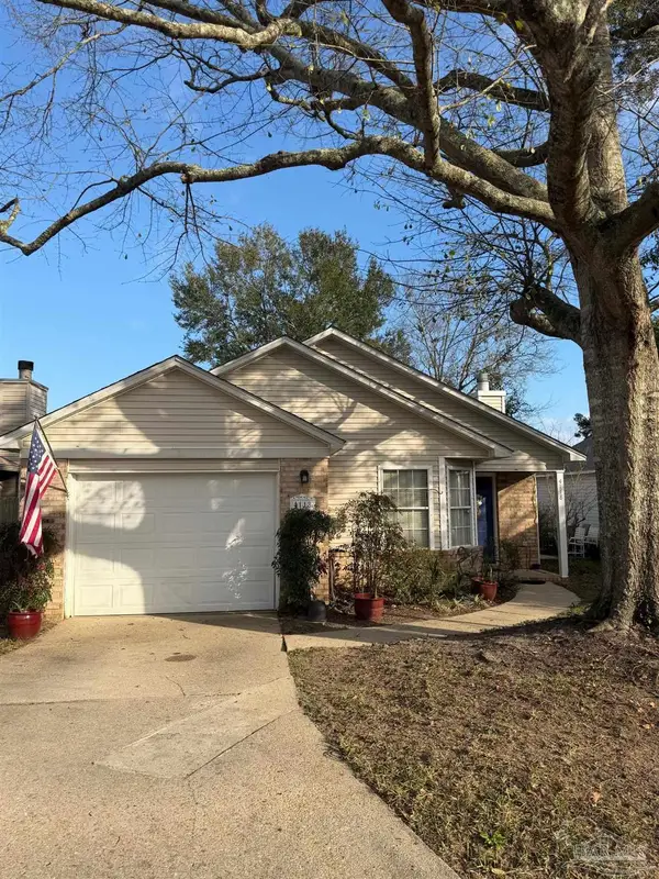 4118 Coppertree Ln, Pensacola, FL 32504