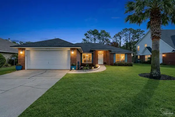 3020 Classic Dr, Pensacola, FL 32507