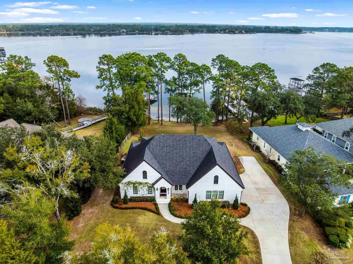 3940 Plantation Cove Ct, Milton, FL 32583 - #1